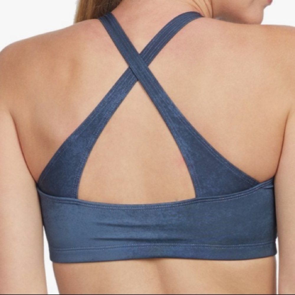 💝57%OFF💝 NWT ONZIE FLOW TIE DYE HEART SPORTS BRA - Picture 2 of 8